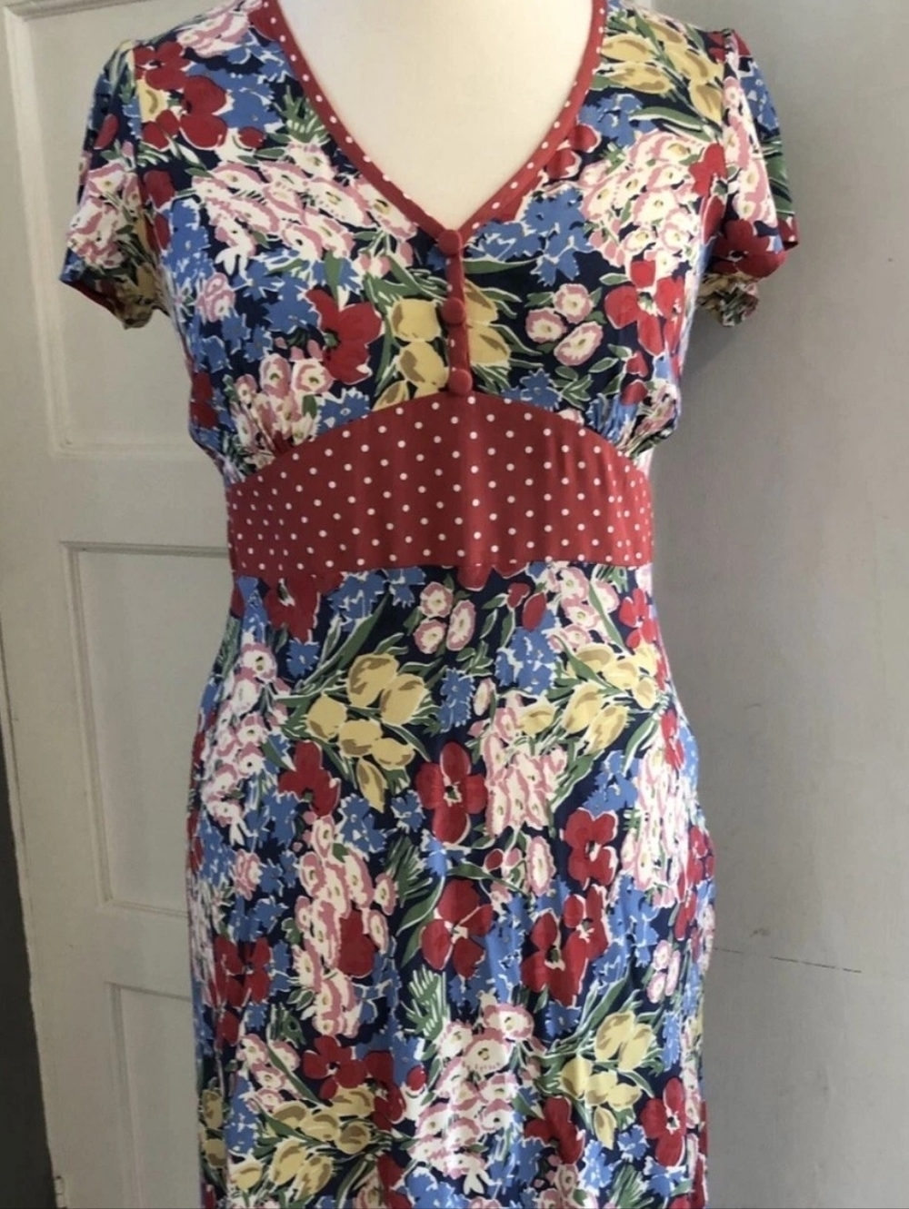 Boden Vintage Tea Dress M 1940's Style Polka Dots Floral - Picture 2 of 10